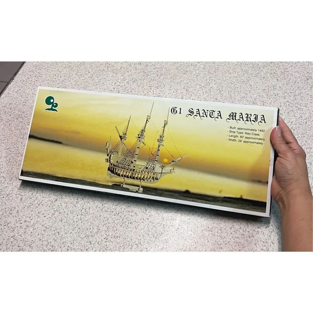Santa Maria Wooden Model Ship - Picture 2 of 3
